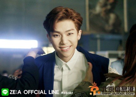 帝国之子新歌《呼吸声》MV幕后花絮公开 帝国之子成员从成熟变逗趣