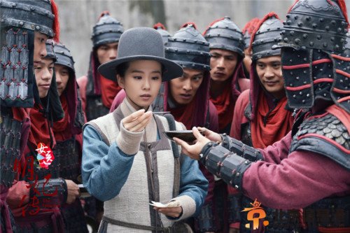 女医明妃传最新剧照 霍建华刘诗诗黄轩皆陷入三角恋