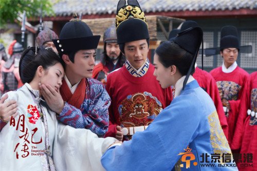 女医明妃传最新剧照 霍建华刘诗诗黄轩皆陷入三角恋