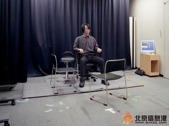 心归何处 探密日本类人机器人