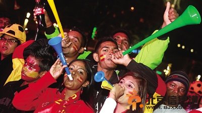 世界杯首现神器