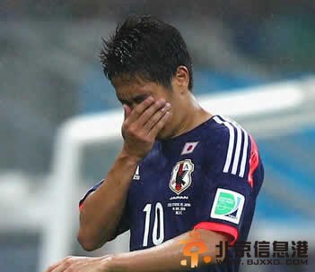 莫耶斯罪魁祸首！香川真司86分钟消失零过人零助攻