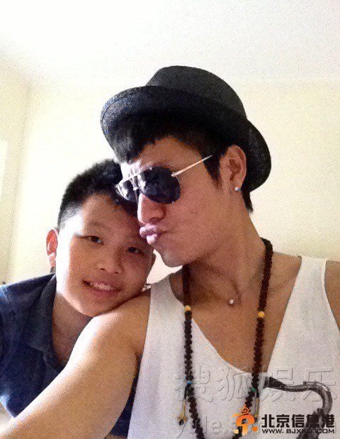 陈坤儿子正面照曝光 父亲节送祝福陈坤泪奔【图】