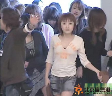 日本500人集体做爱2人死亡 集体性爱大作战