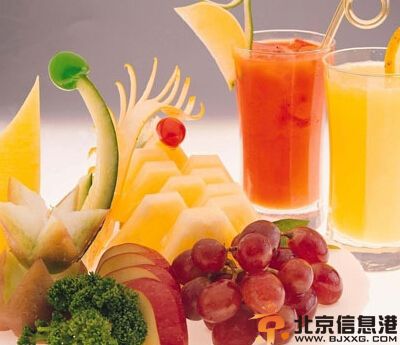 养成良好的生活习惯 防止皮肤衰老