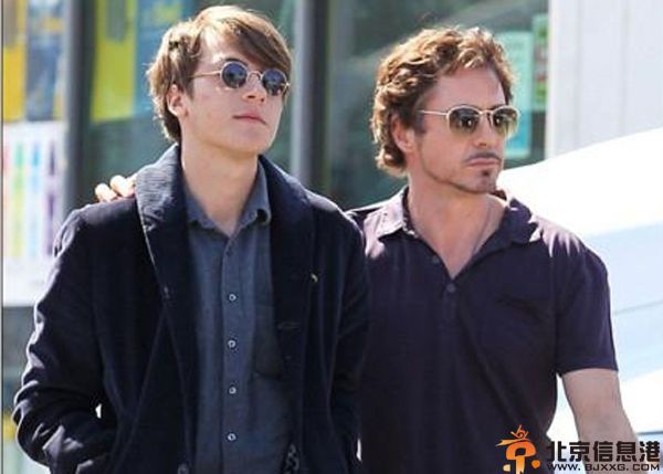 小罗伯特唐尼老婆是谁揭其个人资料 其儿子因迪奥藏毒被抓