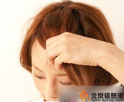 唯美刘海编发教程图解推荐 减龄发型扎出来