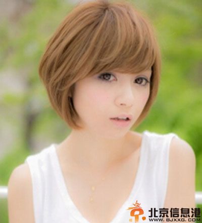 短发弄什么发型好看 彰显时尚个性完美转型
