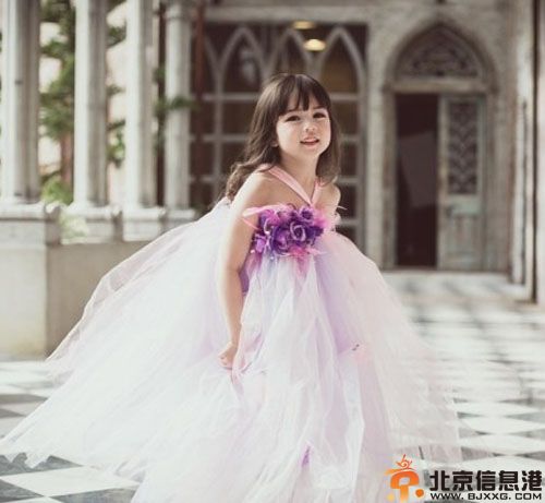 泰美混血小萝莉拉达·莫兰JiradaMoran资料照片 超萌微博爆红