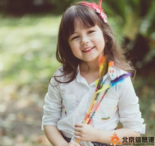 泰美混血小萝莉拉达·莫兰JiradaMoran资料照片 超萌微博爆红