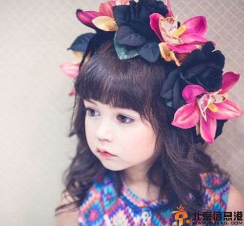 泰美混血小萝莉拉达·莫兰JiradaMoran资料照片 超萌微博爆红