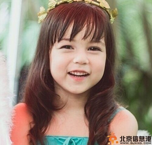 泰美混血小萝莉拉达·莫兰JiradaMoran资料照片 超萌微博爆红