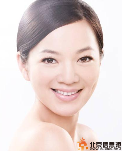 阿雅老公Tony及其个人资料 美国已产女婴并与华裔男友注册结婚