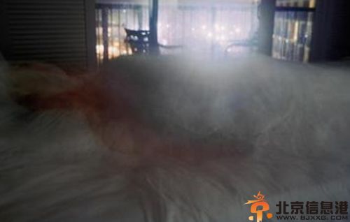 灵异事件之收房租 惊恐的敲门声