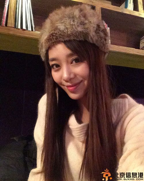 主持人演员张沐莀个人资料微博 海量生活照图片曝光