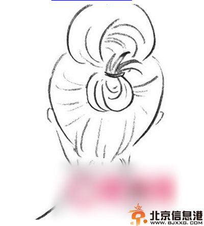 叠加式韩式新娘盘发图解分享 魅力新娘必选造型