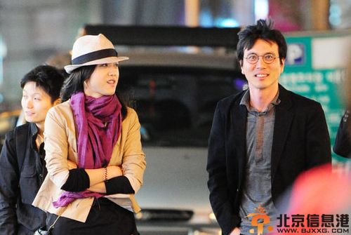 汤唯初恋男友朱雨辰女友是谁 揭女友姜妍个人资料微博照片