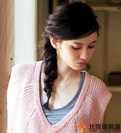 小清新发型扎法图解 甜美浪漫的约会必备