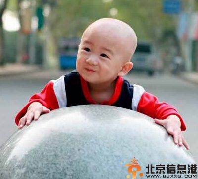 宝宝剃光头好不好 宝宝剃光头弊大于利