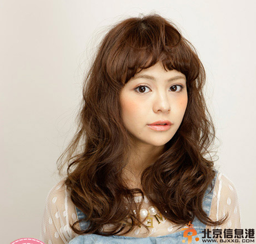 大卷发型图片2014 摆脱单调变女神