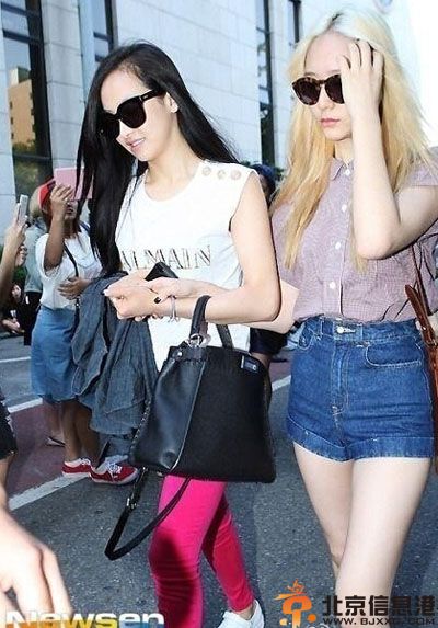 f(x)晶茜组合郑秀晶宋茜个人资料 出道5年亲如姐妹