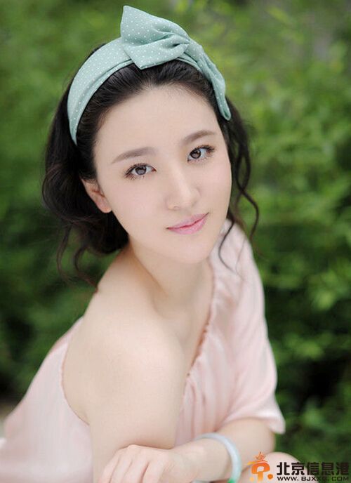 刘筱筱个人资料微博 因长的像刘亦菲被疑整容