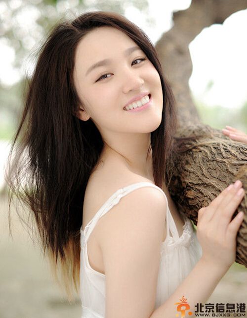 刘筱筱个人资料微博 因长的像刘亦菲被疑整容