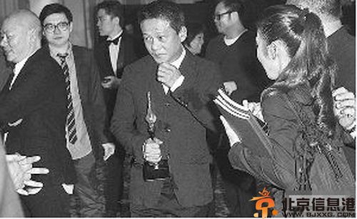 李康生女友是谁揭其个人资料 与蔡明亮同性恋情被传