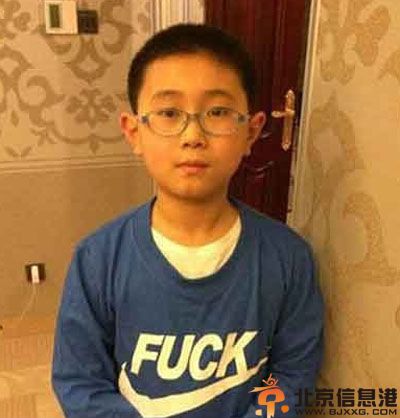 搞笑图片受刺激了的妹子 体验与众不同的味道