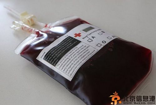 血袋饮料原料是什么 咖啡厅现血袋饮料大家一起来喝血