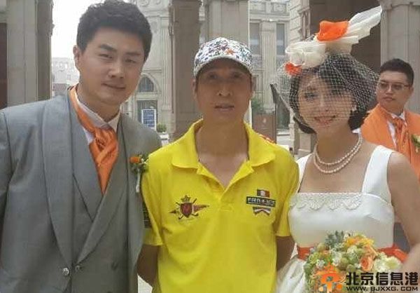 刘磊的老婆黄小蕾个人资料照片 认识38天结婚张国立当证婚人