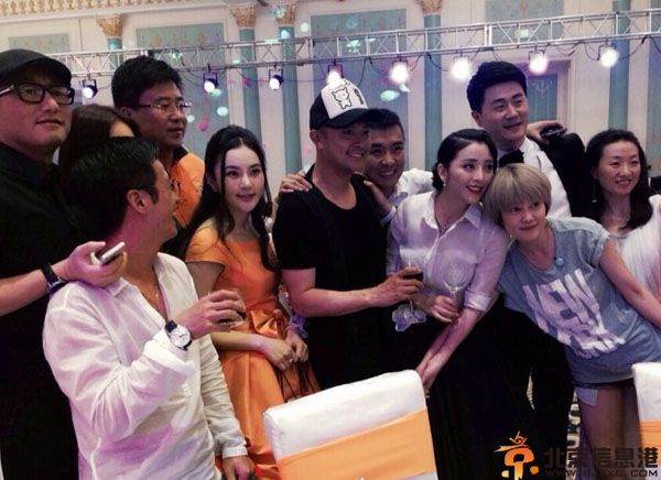 刘磊的老婆黄小蕾个人资料照片 认识38天结婚张国立当证婚人