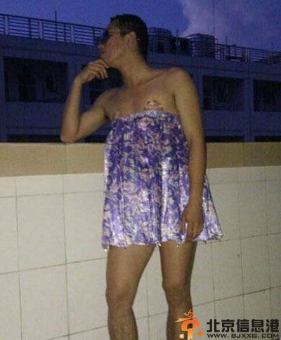 亮点图月光下的孤独 妹子咋能不这样作践自己么