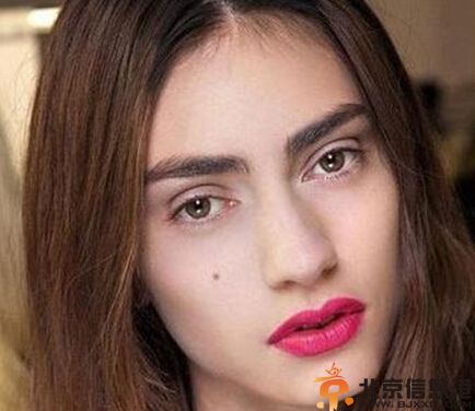 学习雾面唇妆怎么画 教你画出妩媚红唇