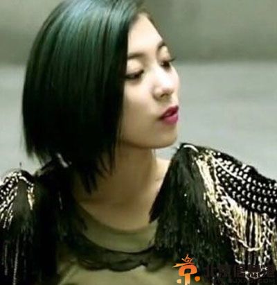 武汉圣星娱乐王汝柔微博资料照片 因攻击黄子韬被开除事件详情