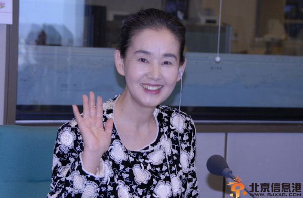 中野良子的老公是谁 揭其个人资料照片及近况