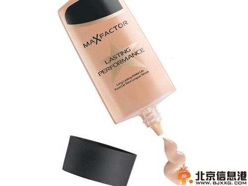 粉底液和bb霜有什么不同 教你粉底液的鉴别方法