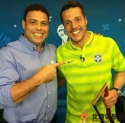 巴西名模苏珊娜个人资料照片 调侃拯救巴西靠苏珊娜的男人