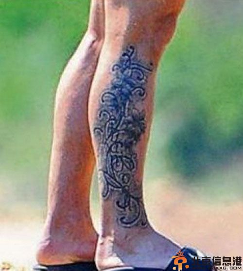 克洛泽妻子希尔维娅儿子照片资料曝光 曝克洛泽空翻图片