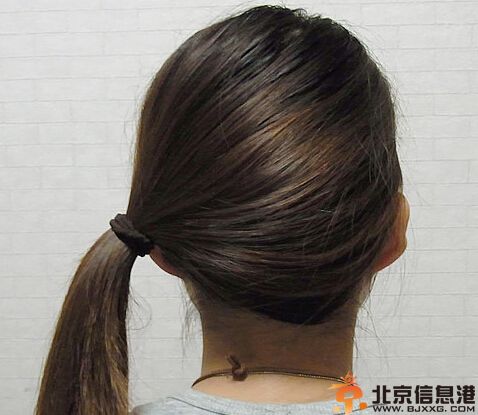 马尾怎么扎好看 教你打造森女优雅气质