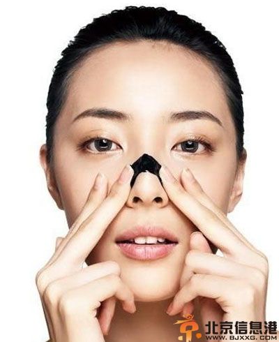 去黑头面膜怎么用正确 教你怎样撕效果最好