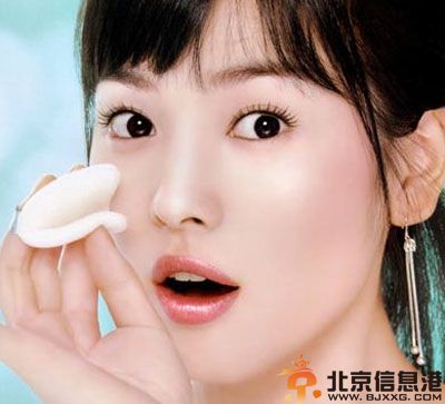 去黑头面膜怎么用正确 教你怎样撕效果最好