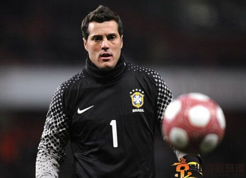 巴西守门员塞萨尔老婆苏珊娜遭调侃 巴西惨败门成最大替罪羊