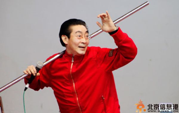 六小龄童的妻子是余虹吗揭其近况 六小龄童真名叫什么