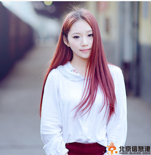 盘点直发发型图片 增添时尚可爱感