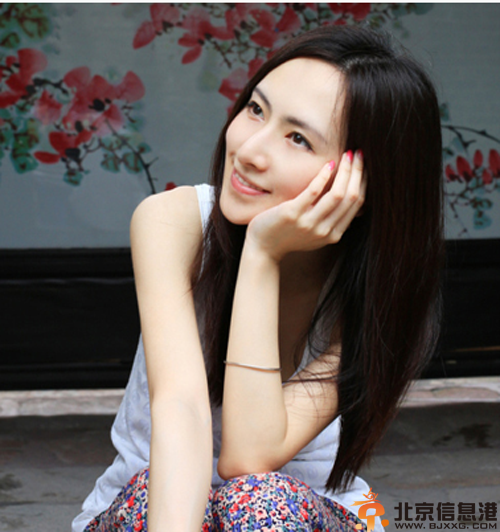 盘点时尚直发发型 清甜妩媚显气质