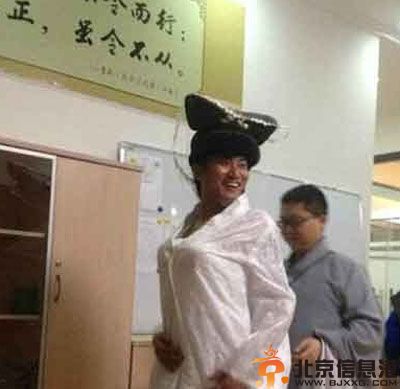 搞笑图片这么混乱的关系 你们太难为小编了