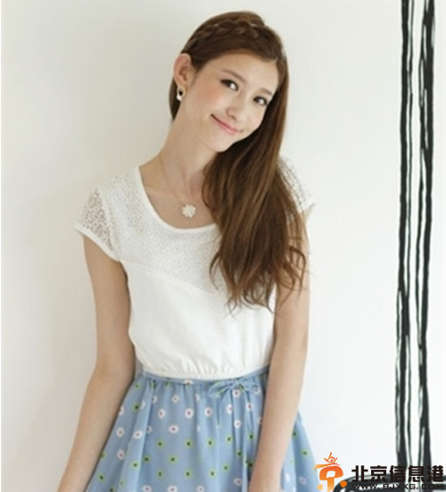 韩式蝎子辫 婉约甜美超有范儿