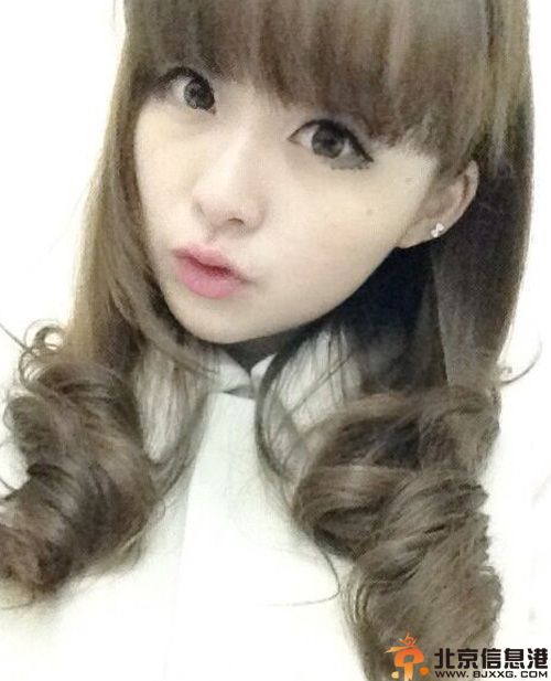 Dota2主持人Mik杨京亚年龄资料微博照片 素颜照海量生活私照曝光