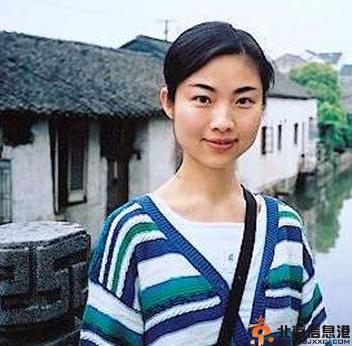 央视主持人康辉老婆刘雅洁个人资料照片 康辉将接替李瑞英工作